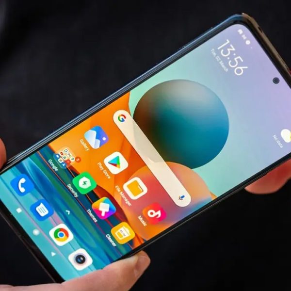 5 Rekomendasi Handphone 2 Jutaan Terbaik untuk Gaming dan Harian
